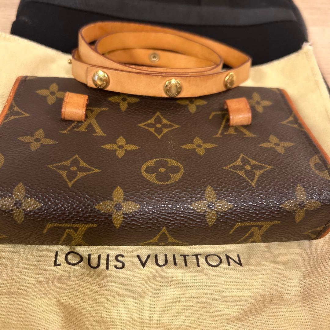 バッグ Louis VuittonBelt bag XS
