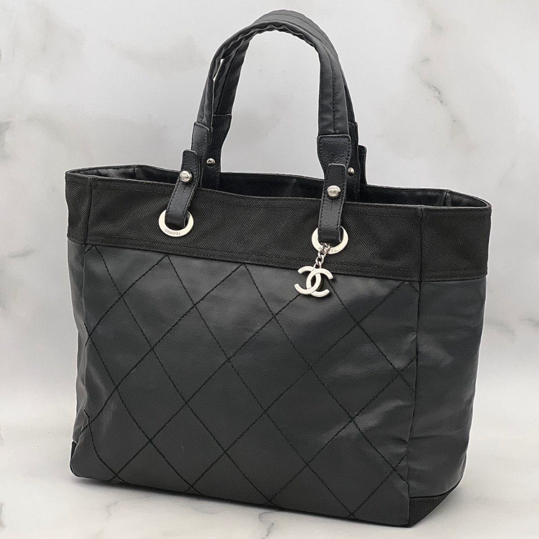 シャネル パリビアリッツ MM ブラック トート A4可 肩掛け ココチャーム