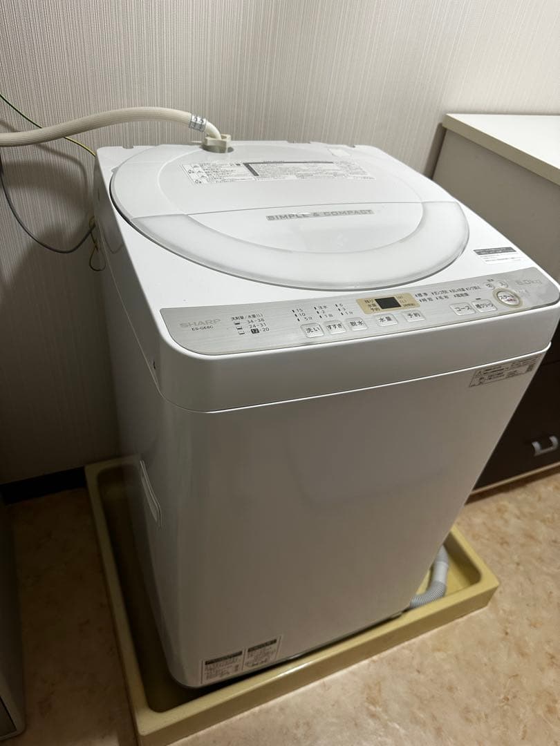 【値下げしました】SHARP 洗濯機 ES-GE6C-W （19年製）