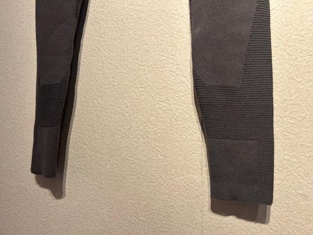 ♪送料無料★GYAKUSOU★ユーティリティータイツ★灰★L★175/80A♪