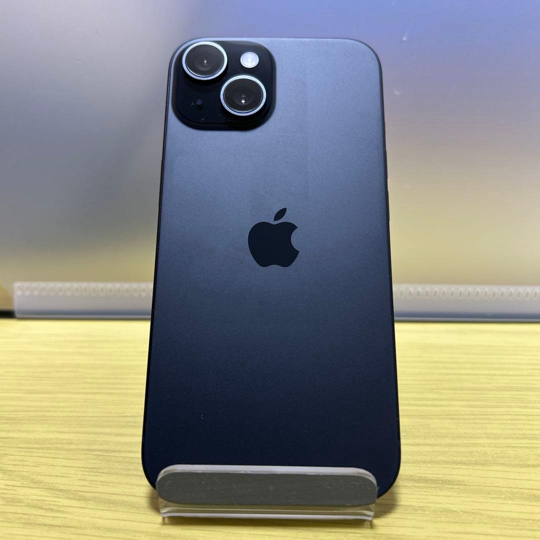iPhone15 ブラック 128GB d50