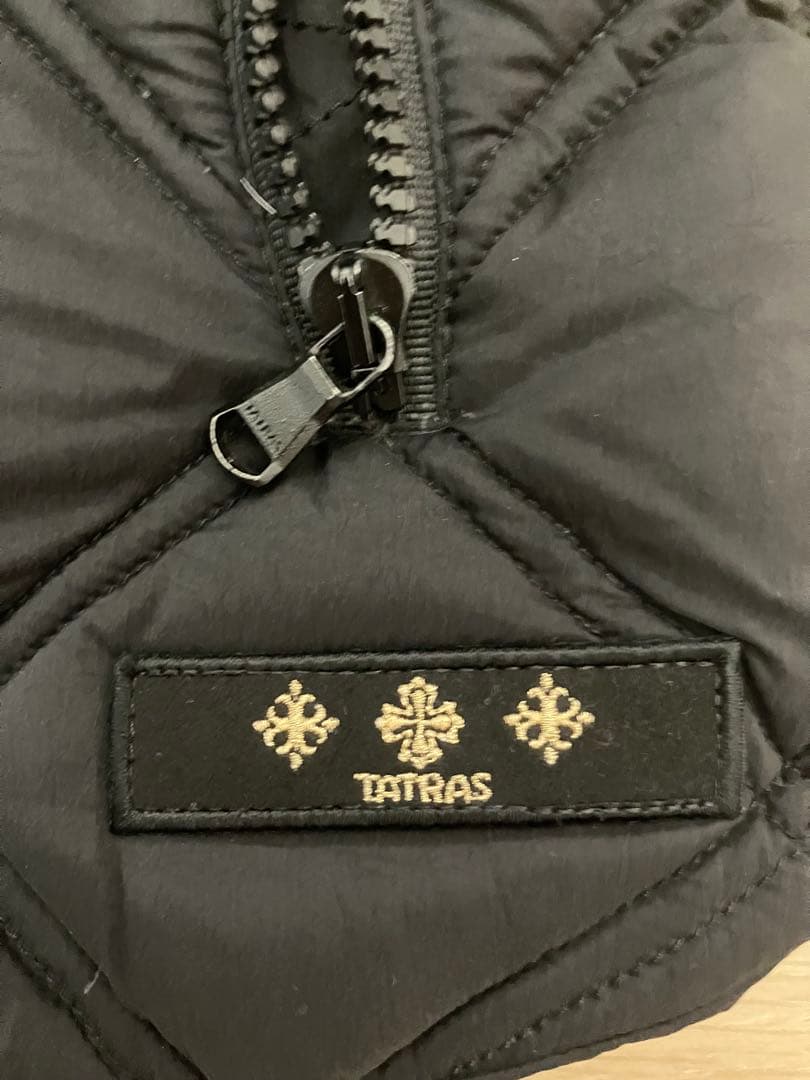 タトラス ダウンベスト LTA15A4437 Mサイズ