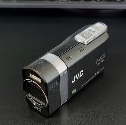 JVC Everio GZ-X900 HDビデオカメラ 大幅値引きしました。