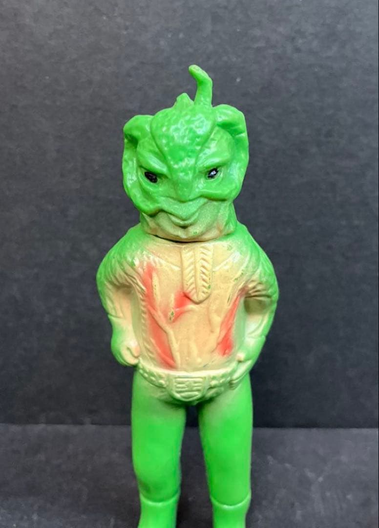 旧バンダイ　 仮面ライダー　サラセニアン ミニサイズ　ソフビ