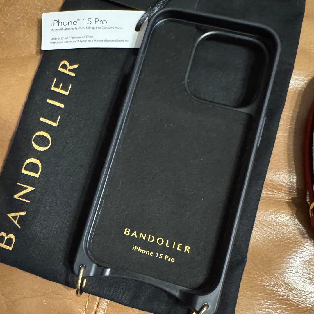 BANDOLIER iPhone15 Pro ケース