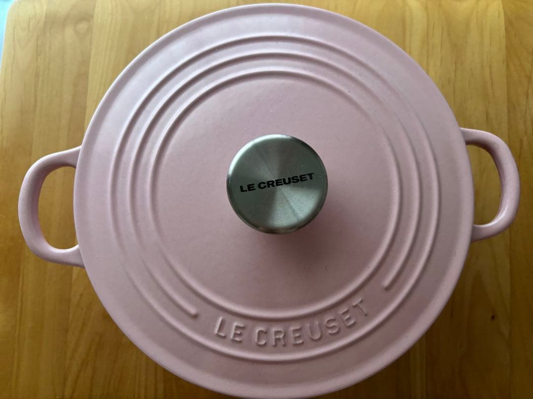 ル・クルーゼ ココットロンド 22センチ 両手鍋