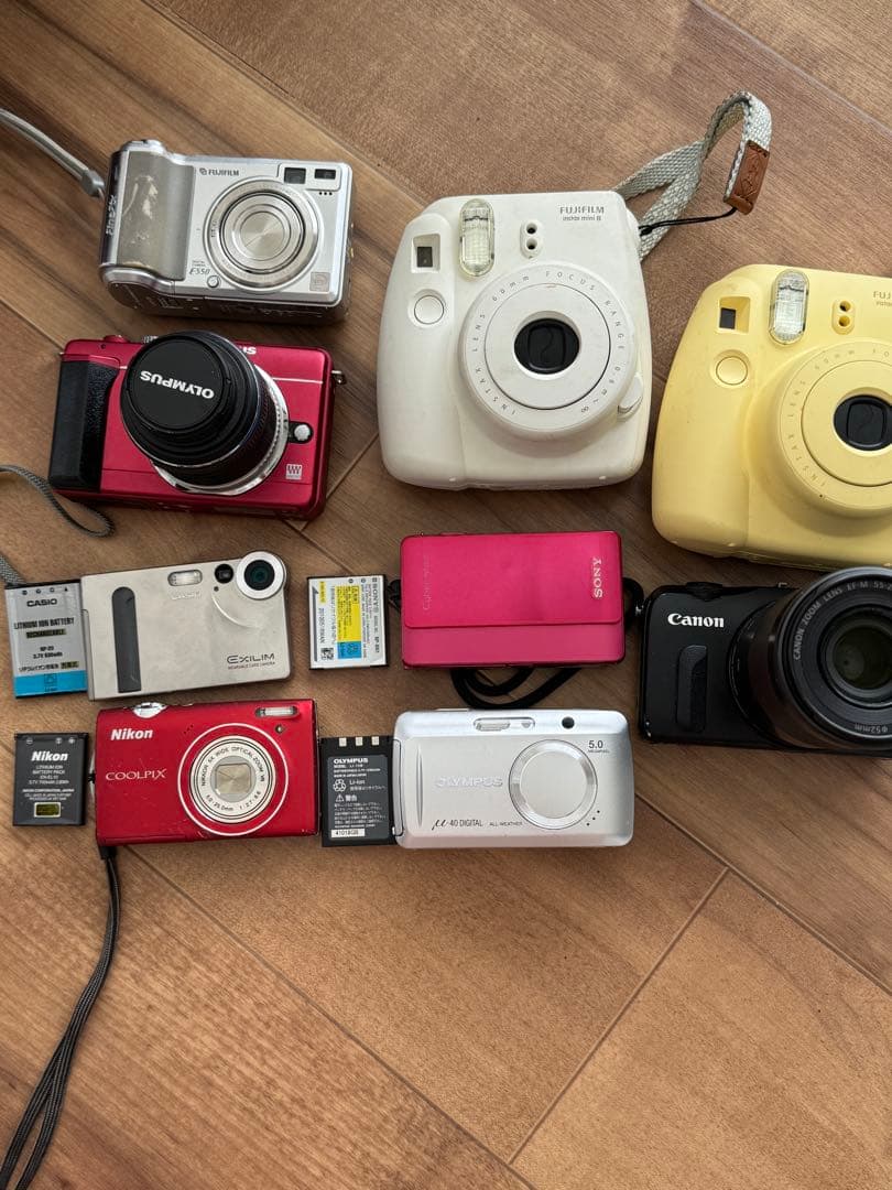 デジカメ まとめ売り コンデジ ジャンク 9台 チェキ eos など
