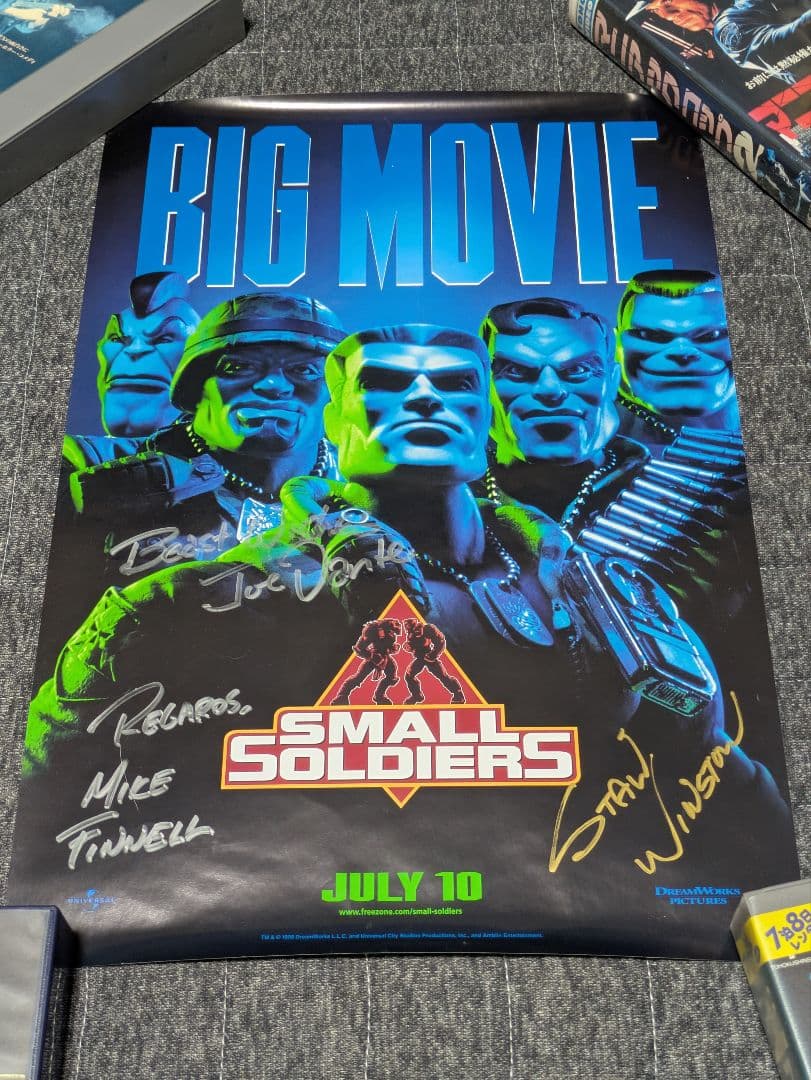 「スモール・ソルジャーズ 直筆サイン入り米版ポスター」ジョー・ダンテ グレムリン