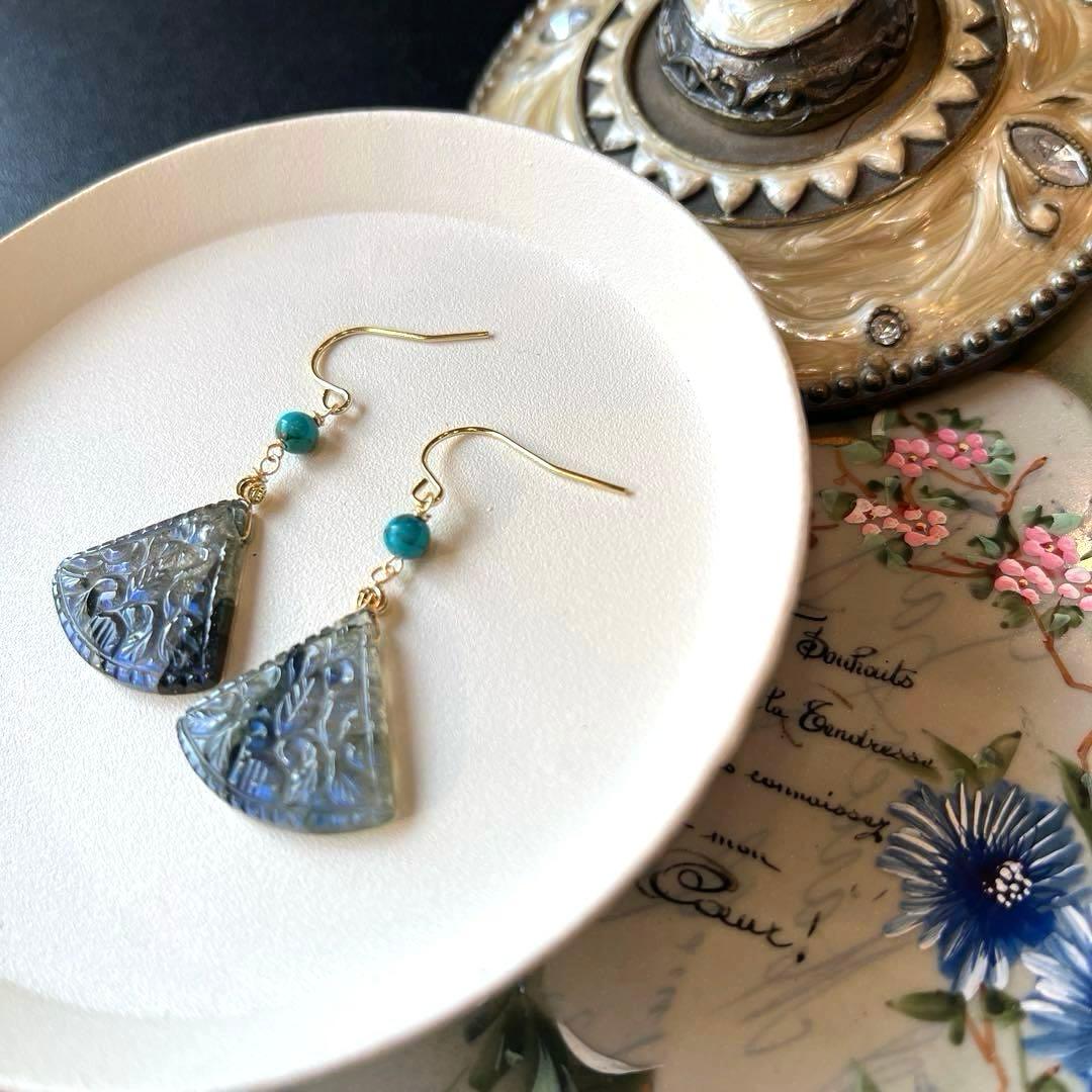 Kaya様✴︎ラブラドライト.ピーチムーン.ブルーライラックカービング＊チャーム