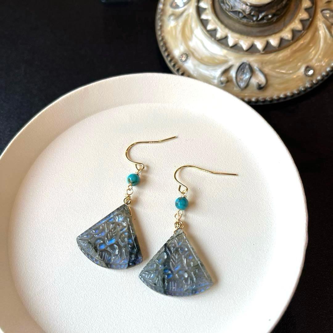 Kaya様✴︎ラブラドライト.ピーチムーン.ブルーライラックカービング＊チャーム