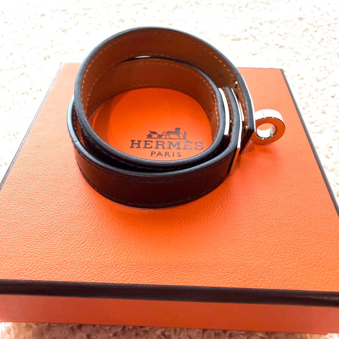 エルメス T3 ケリー ドゥブルトゥール レザーブレスレット ブラック