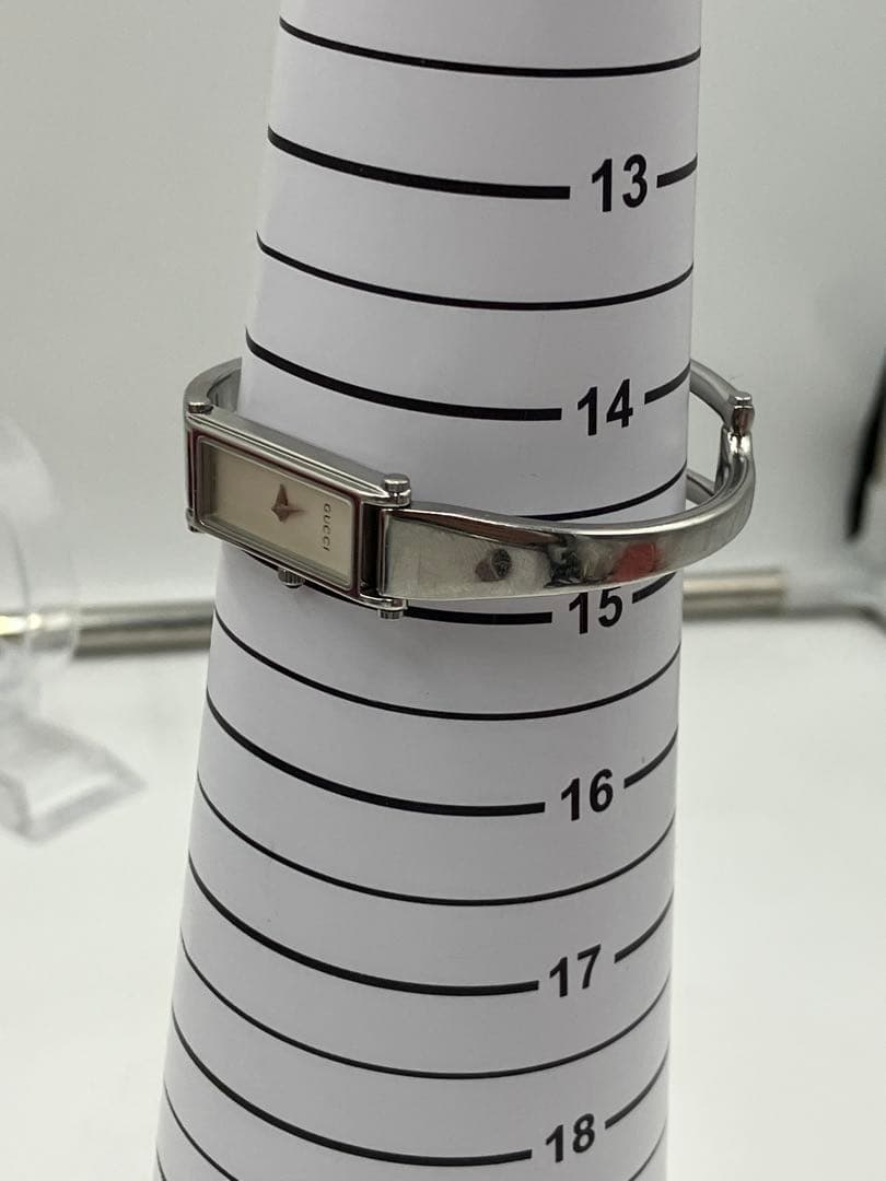 美品　動作確認済み グッチ GUCCI 腕時計 1500L