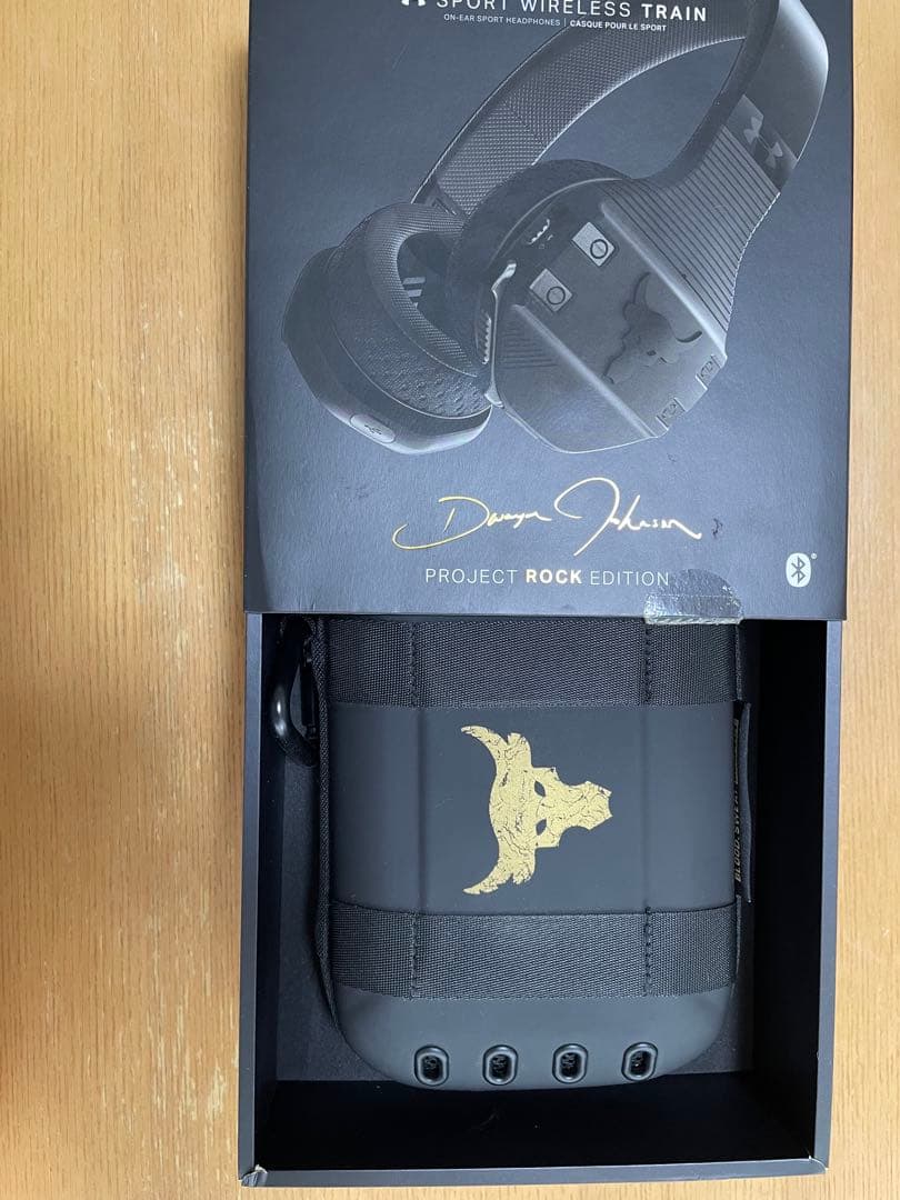 ヘッドホン Under Armour SPORT WIRELESS PROJECT ROCK