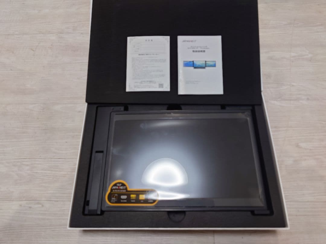 JAPANNEXT 13.3インチ モバイルモニター Tri-Screen