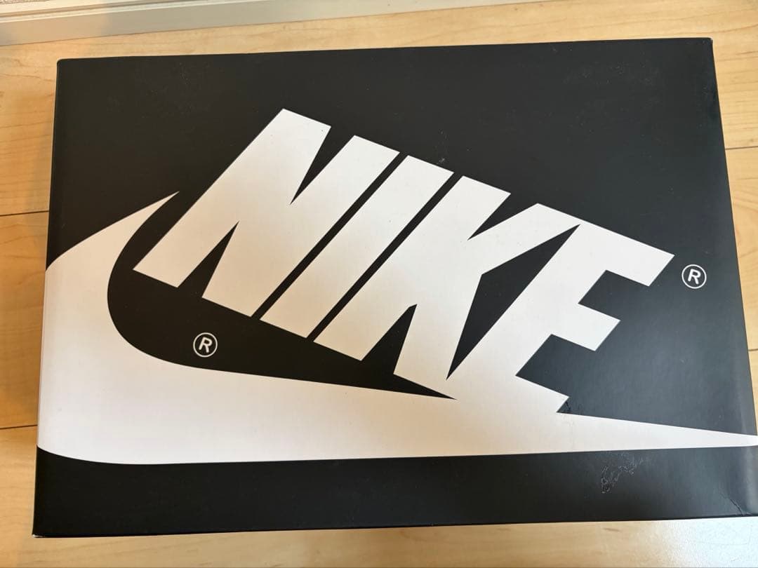 靴 Air Jordan 1 Retro High OG Black-White