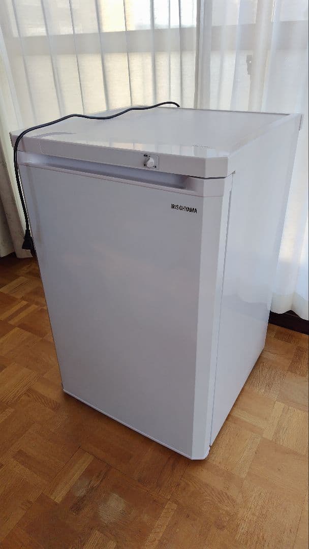 冷凍庫　IRIS OHYAMA　IUSD-9B-W