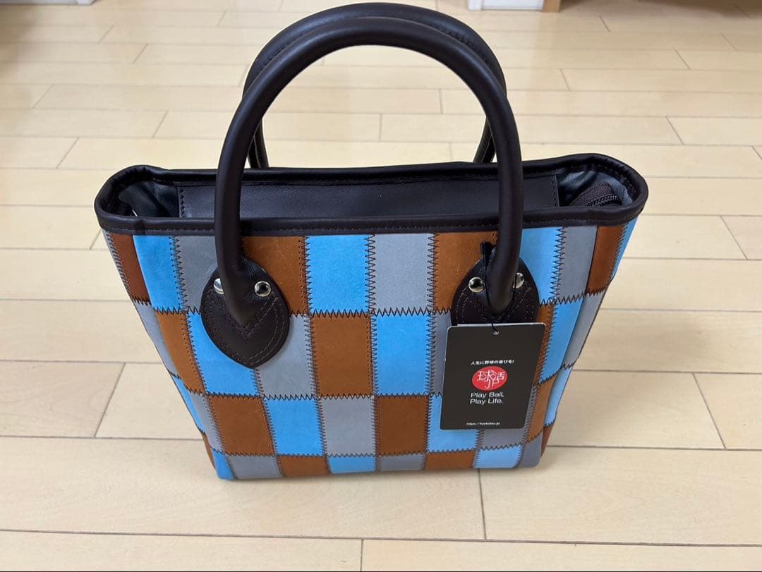 値下げしました‼️【美品・新品未使用】TRION 本革 ハンドバッグ 男女兼用