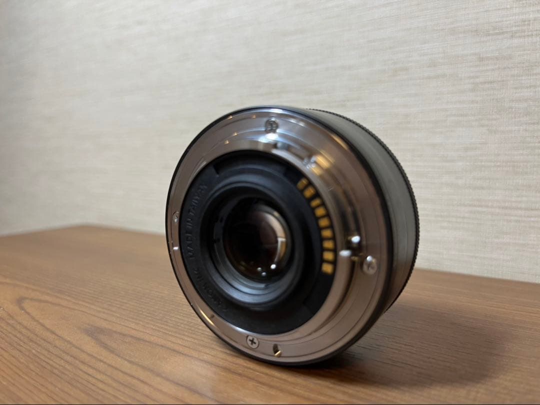 Canon EOS M100 ミラーレス一眼