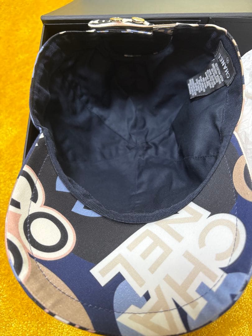CHANEL ロゴプリント レア キャップ