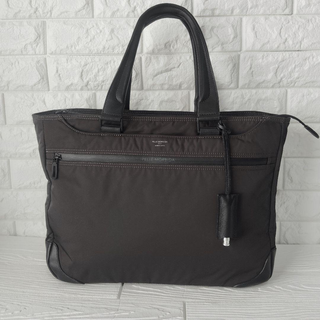 ペッレモルビダ バッグ