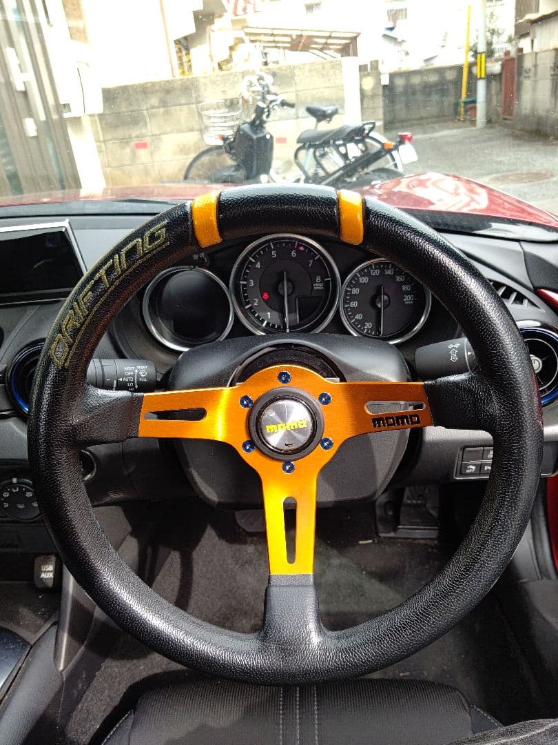 -*️様 momo DRIFT ステアリングホイール 　Φ330 Deep