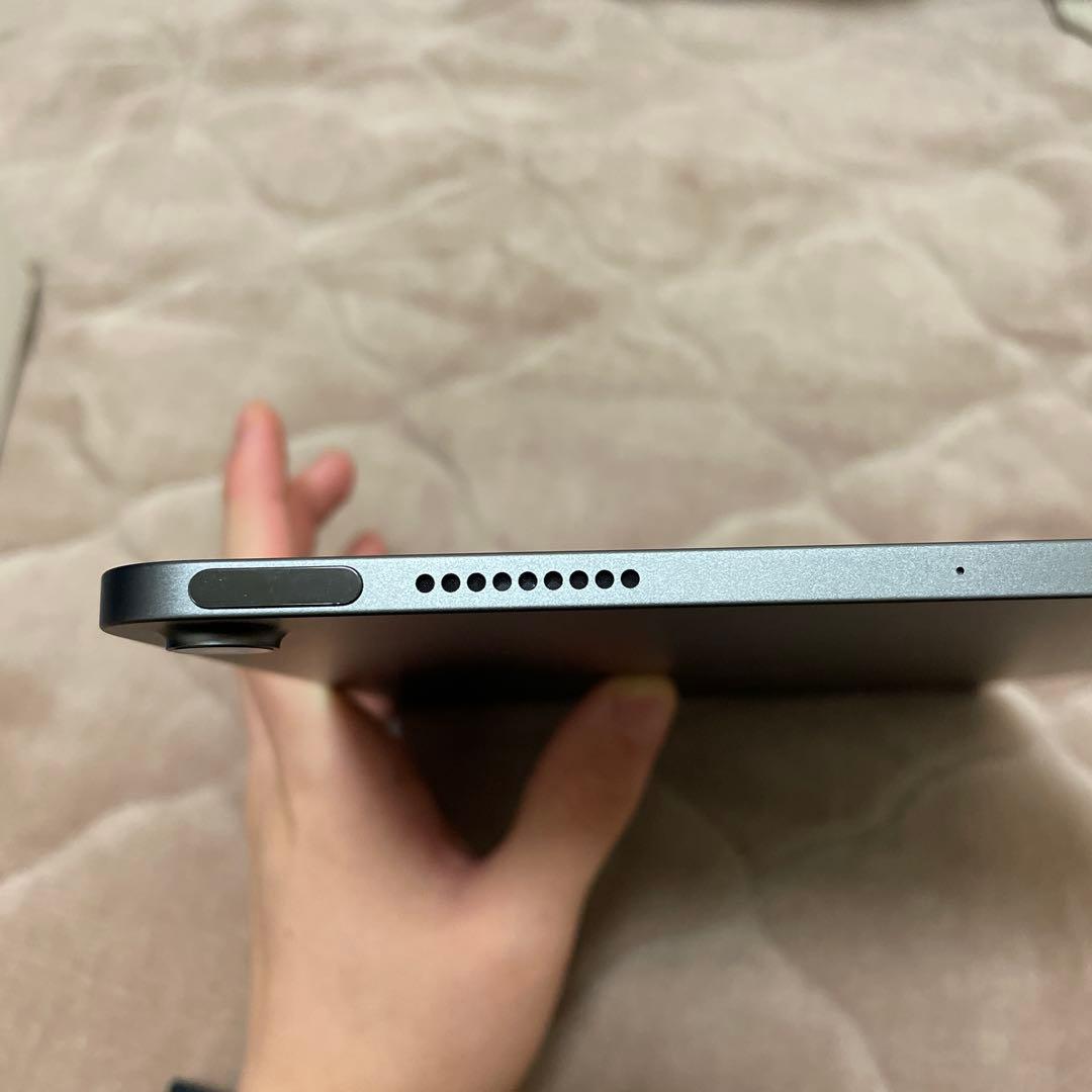 Apple iPad Air 第5世代10.9インチ スペースグレー 本体