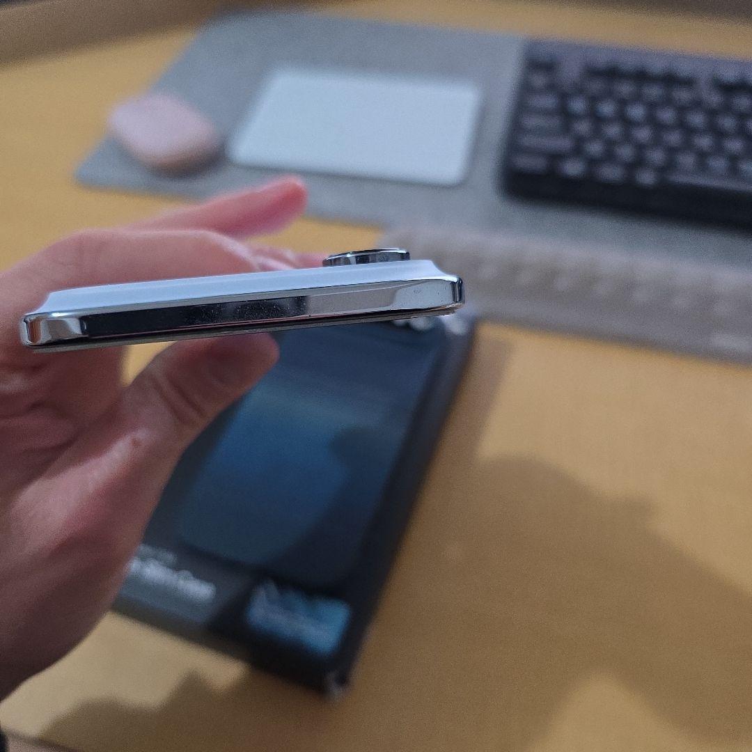 iphone air 256GB pitakaケース付き