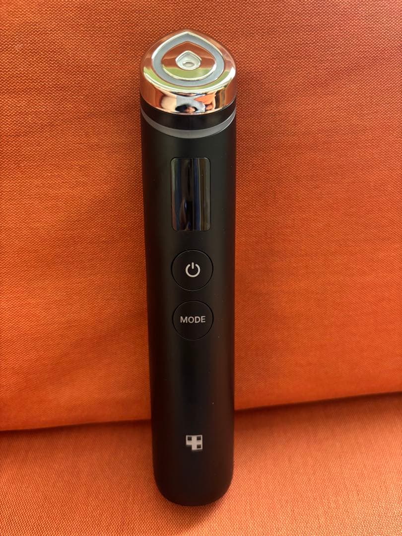 medicube AGE-R ブースタープロ　ブラック