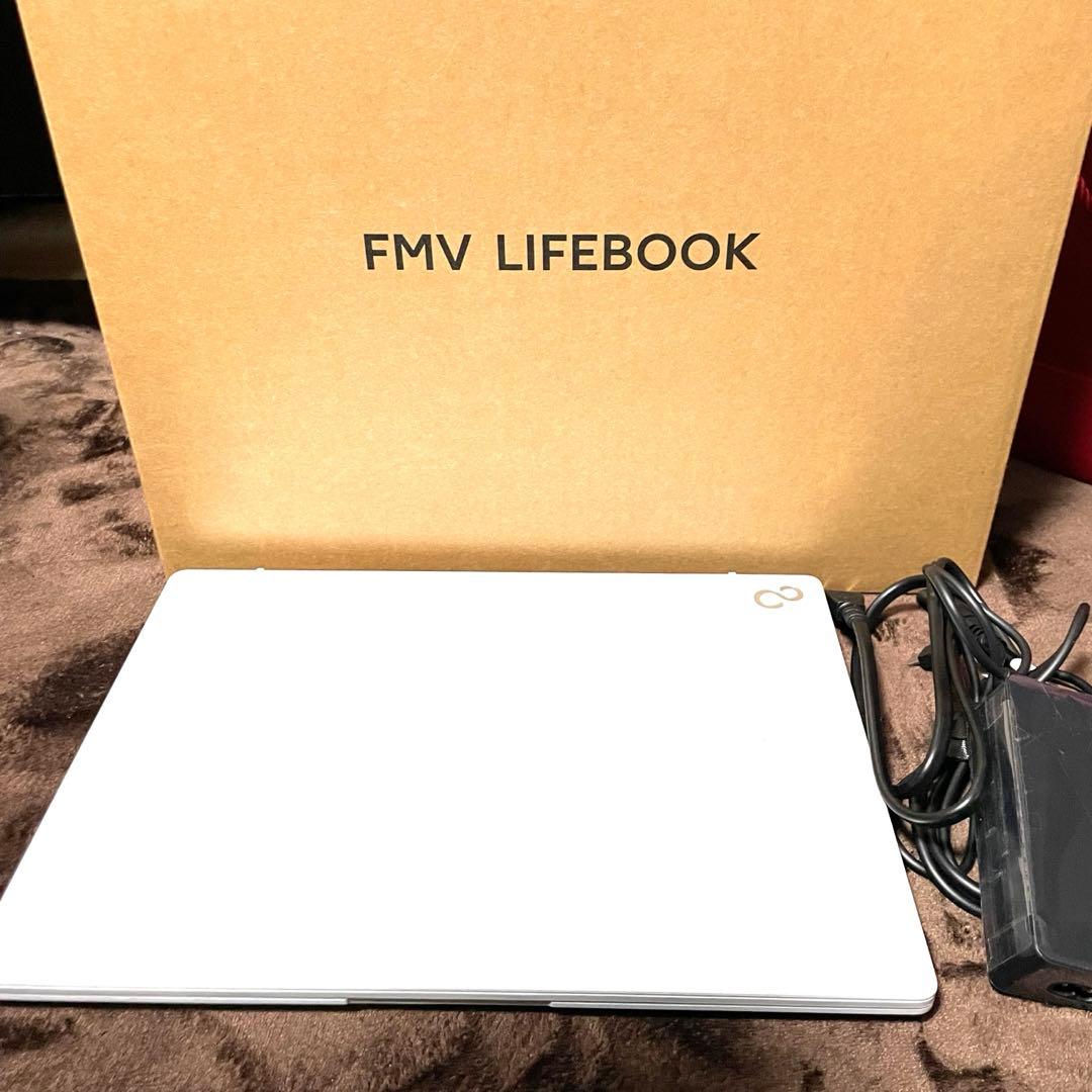 富士通 LIFEBOOK MH55/J3 ノートパソコン