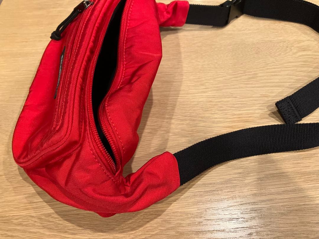 BALENCIAGA ボディバッグ レッド