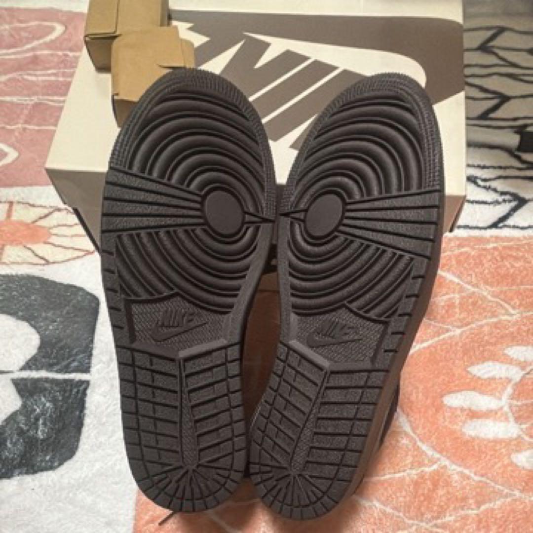 シューズ Travis Scott Velvet Brown and Dark Mocha