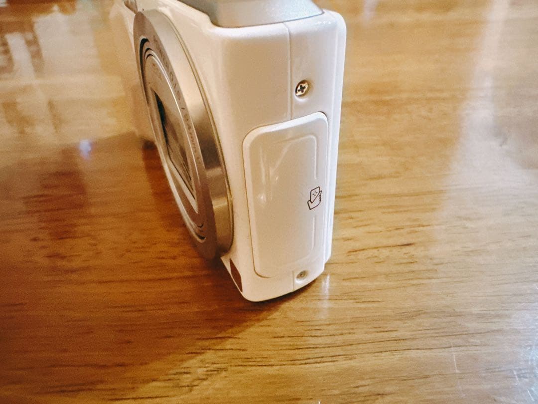 Panasonic LUMIX DMC-TZ40 ホワイト