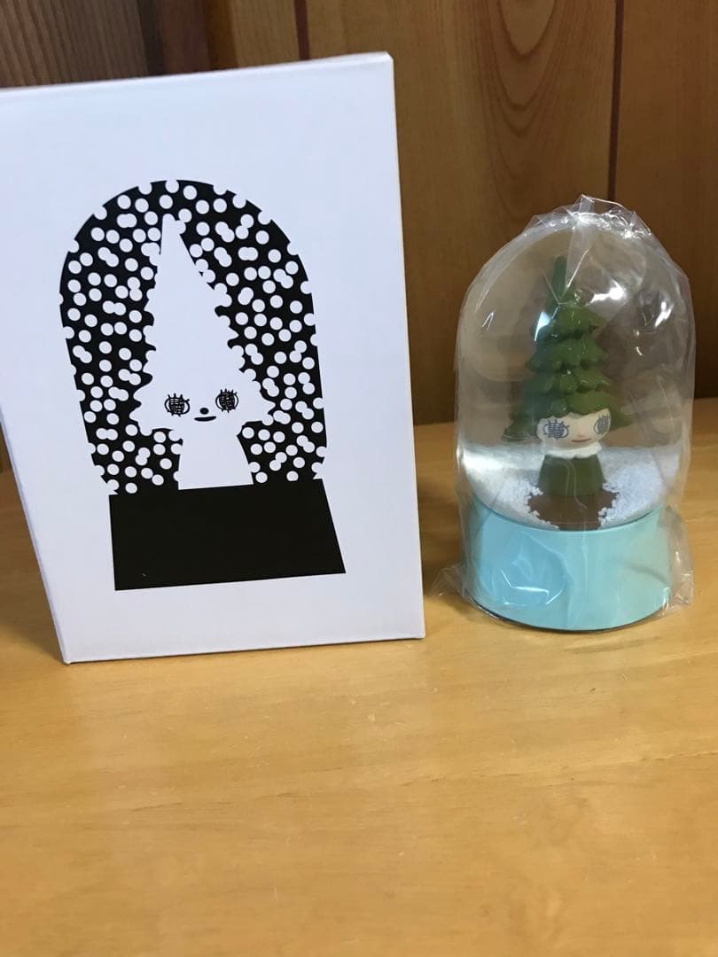 生産終了　奈良美智 スノードーム 森の子 青森県立美術館