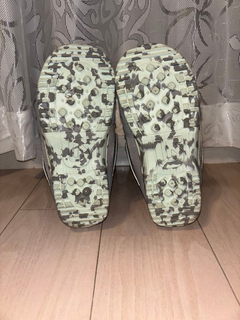 Burton ZIPLINE BOAキッズスノーボードブーツ　22cm