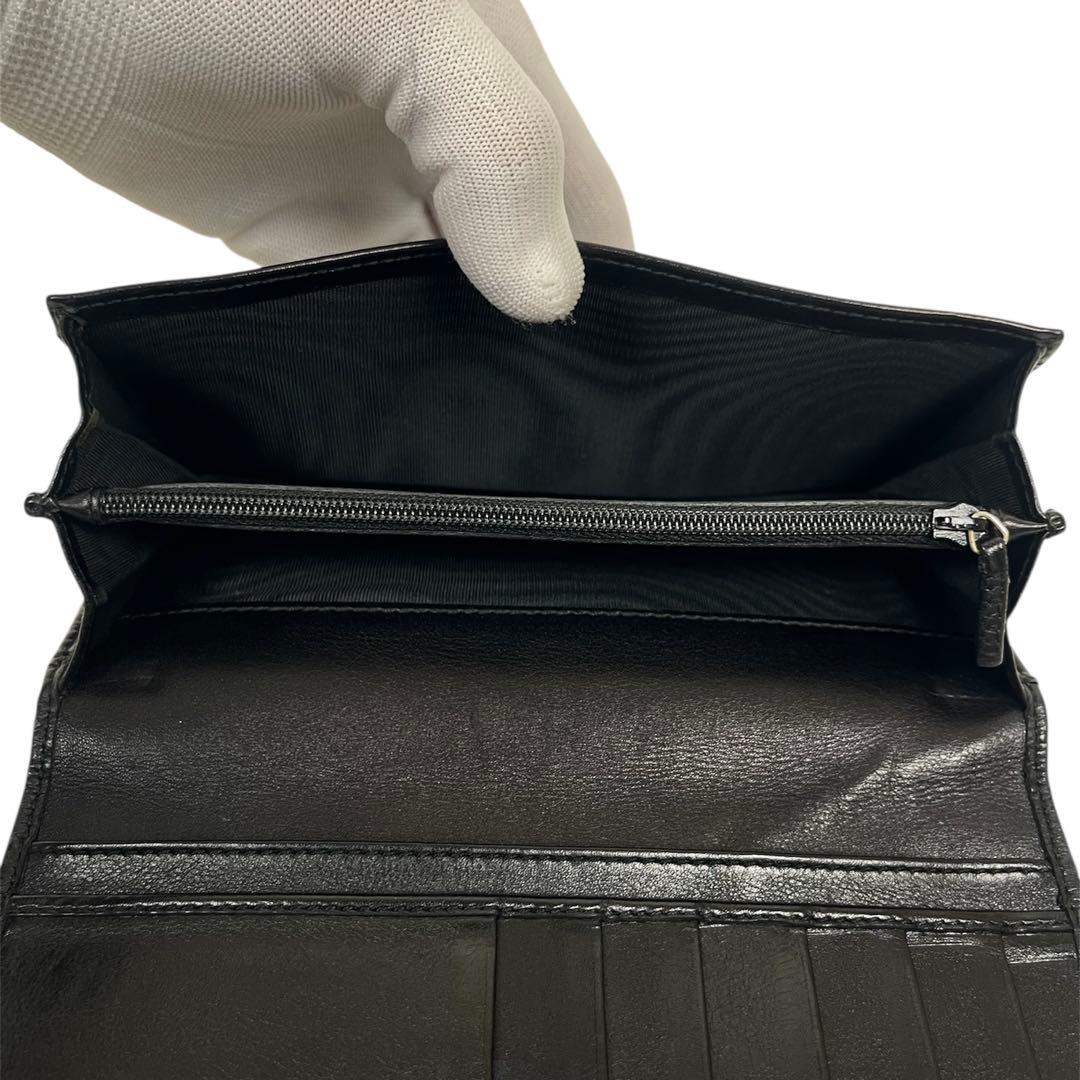 グッチ　ロゴプレート 長財布　GGシマレザー　エンボス加工　本革　ブラック　美品