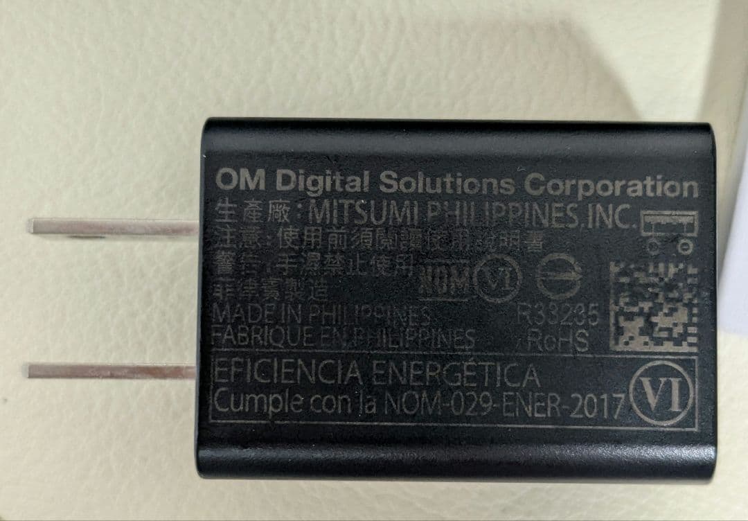 OLYMPUS Tough TG-6 4K コンパクトデジタルカメラ