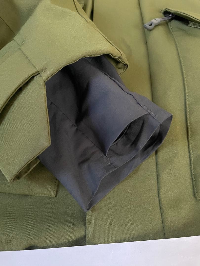 43D スノーボードジャケット　M-L オリーブグリーン　43degrees