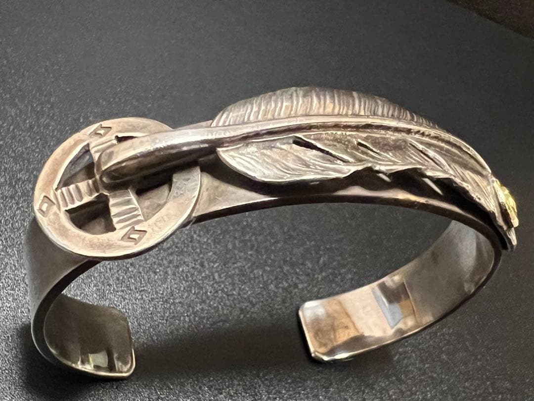 ゴローズ goro's K18メタル特大フェザーブレスOLDバングル