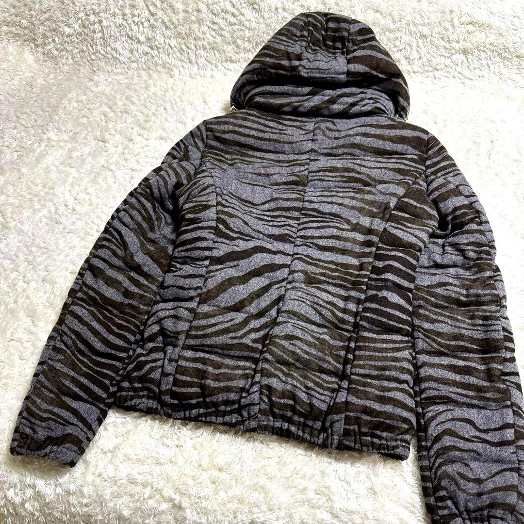 ルミラヘルノ 特殊中綿 キルティングジャケット フード着脱 毛 総柄 M