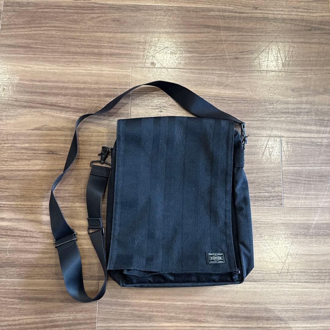 吉田カバン 70周年限定 PORTER TANGO BLACK ショルダーバッグ