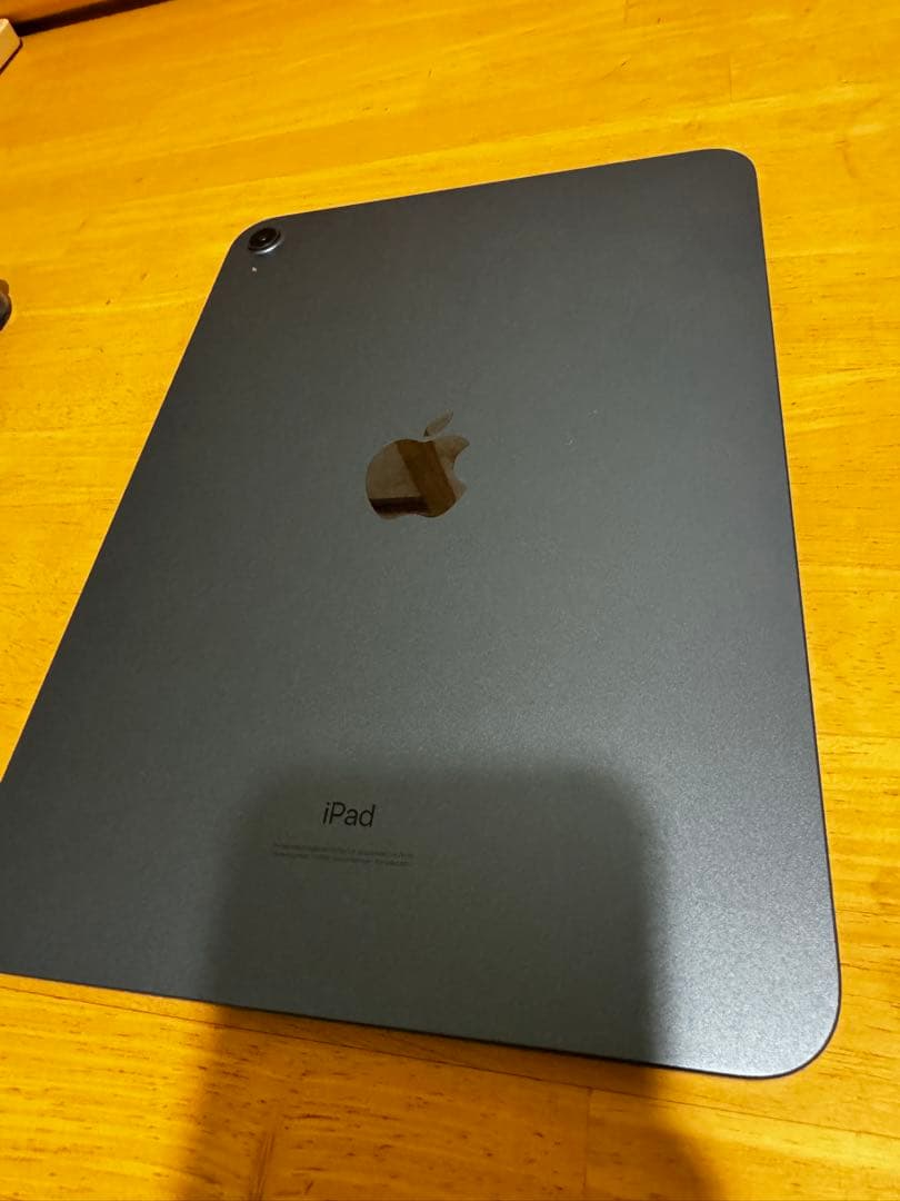第10世代iPad 64GB ブルー　Wi-Fiモデル