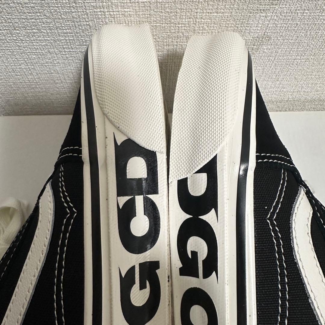 新品未使用VANS COMME des GARÇONS オールドスクール27