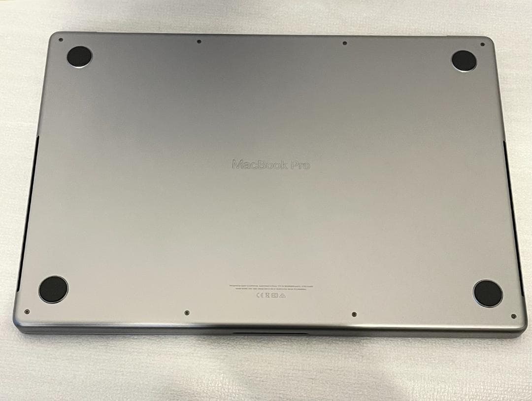 MacBook Pro 16インチ M1MAX 64GB 2TB スペースグレイ