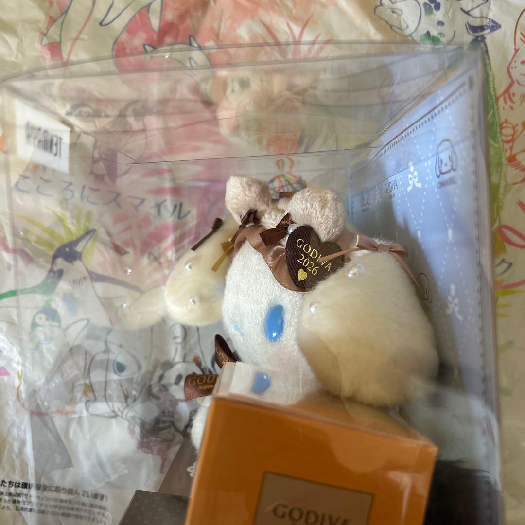 ゴディバ＆サンリオ　2026 シナモロールぬいぐるみ　新品・未使用品