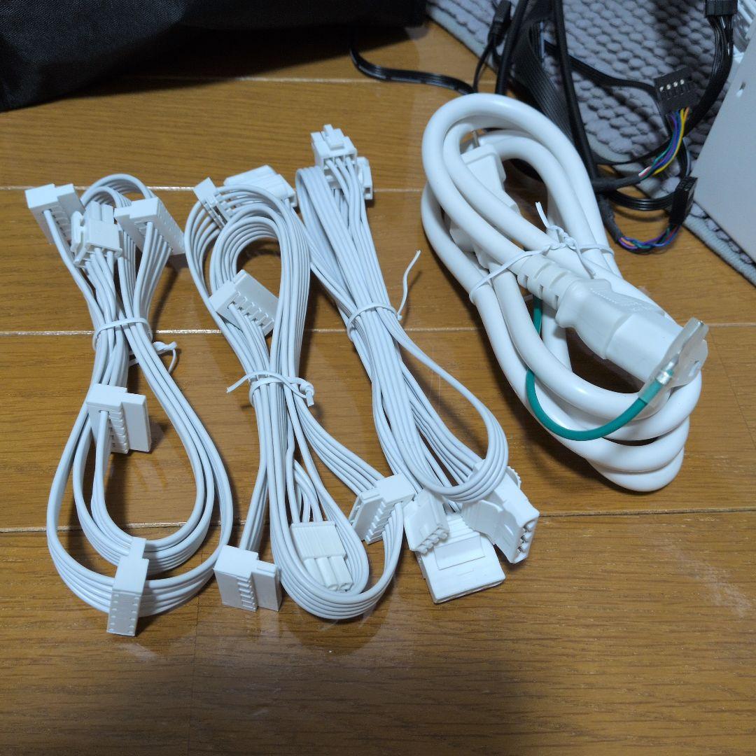 PCケース、電源ユニット、ケースファンセット