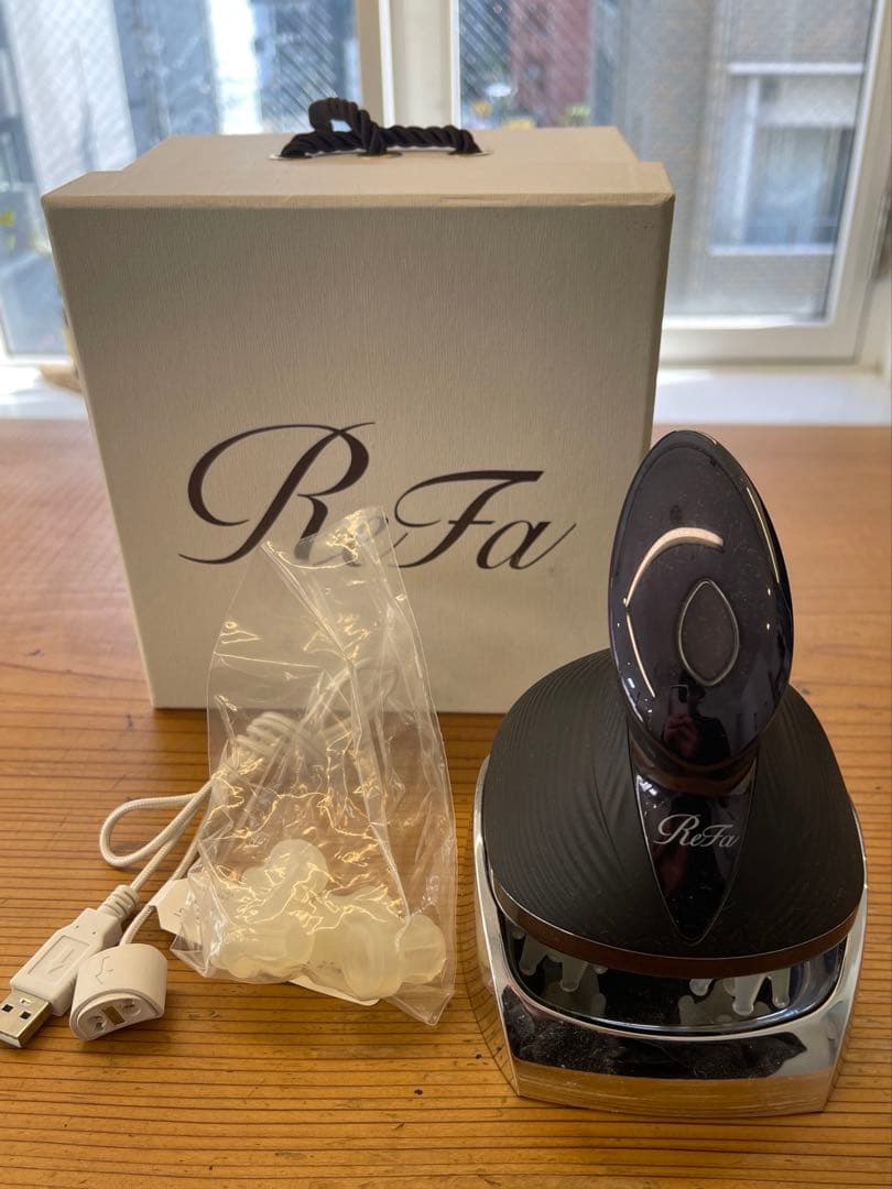 リファ　ヘッドスパ