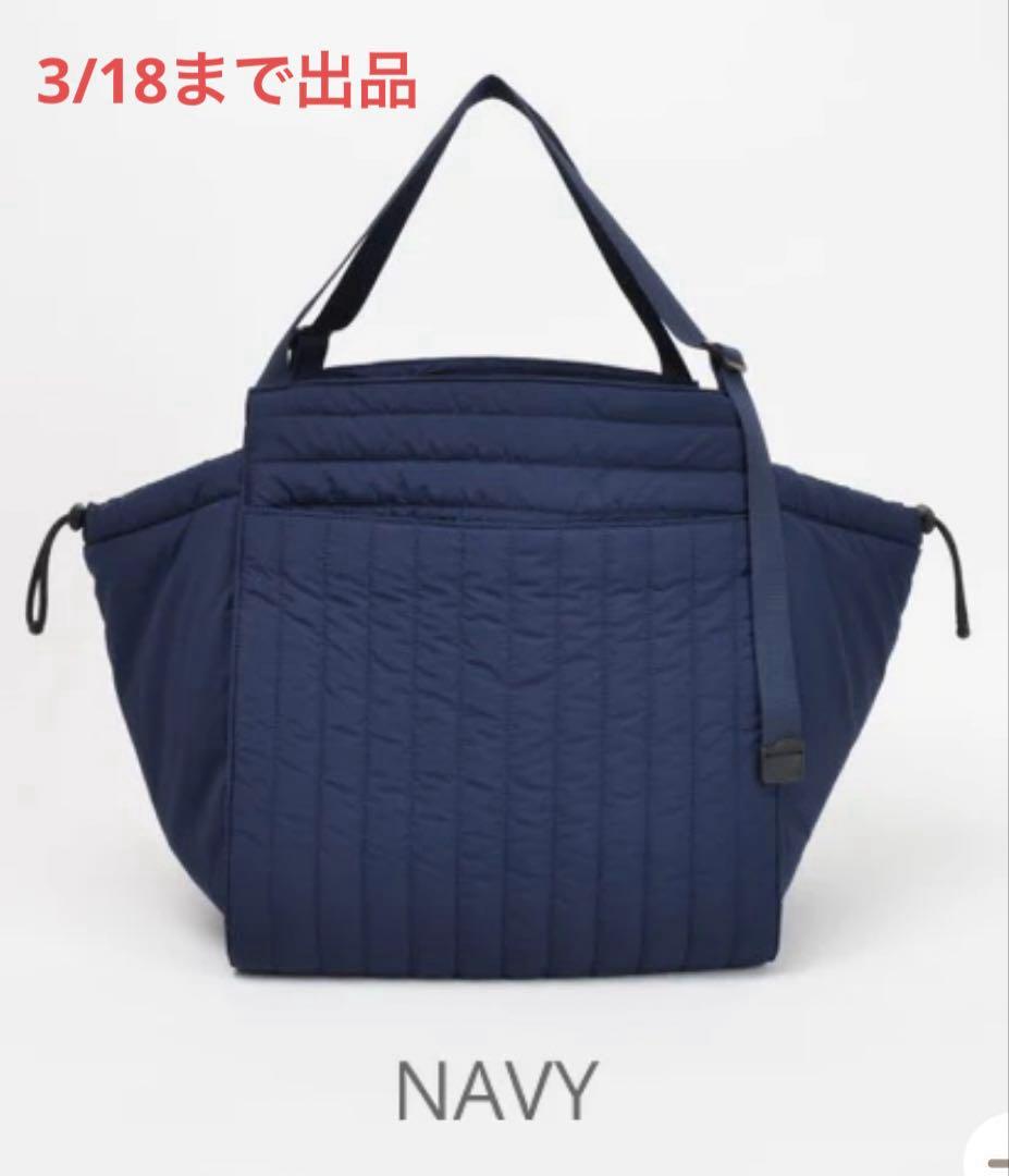 ソルプレーサ　キルティング マザーズバッグ Mサイズ ネイビー　SOLPLASA