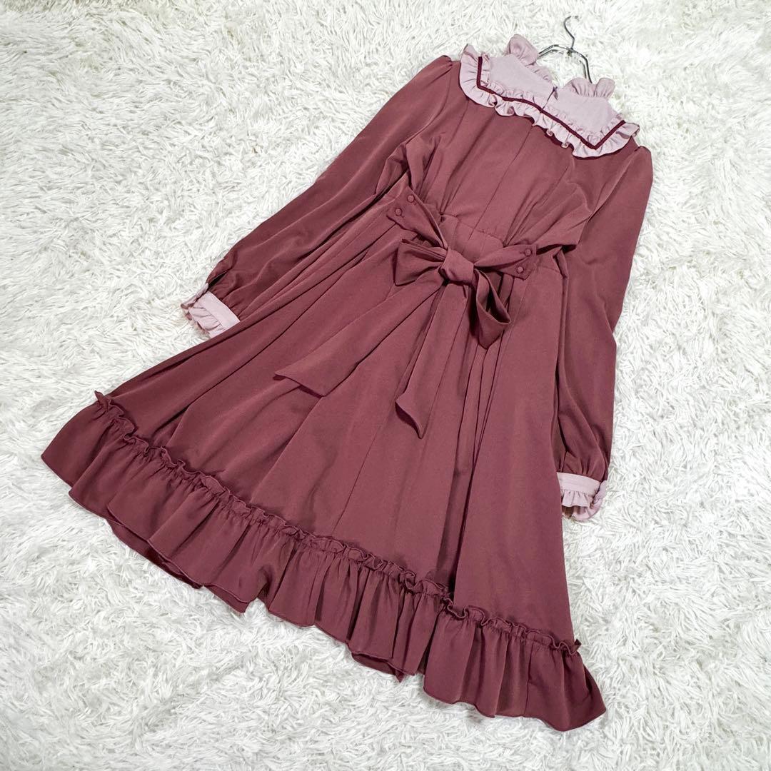 アマベル Antique Chic スクエアヨークワンピース　モカピンク