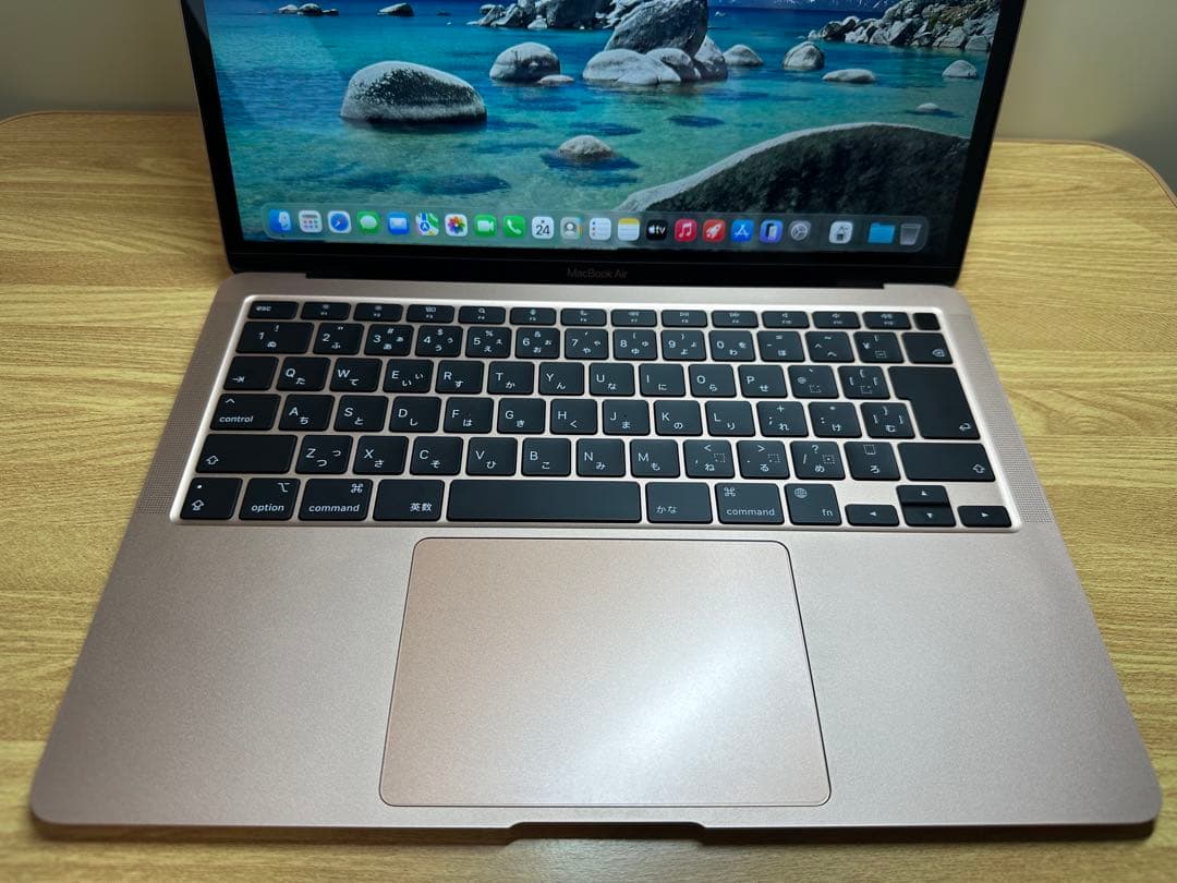 良品 Macbook Air M1 2020,メモリ16Gb/SSD 256Gb