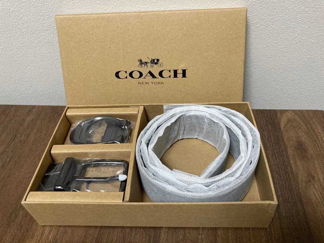 【新品】コーチ　ベルト メンズ シグネチャー アウトレット ギフト プレゼント